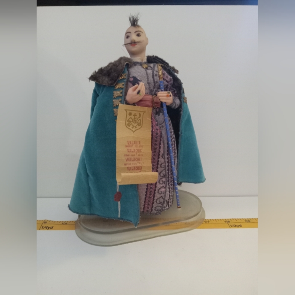 Weird Romania doll vintage